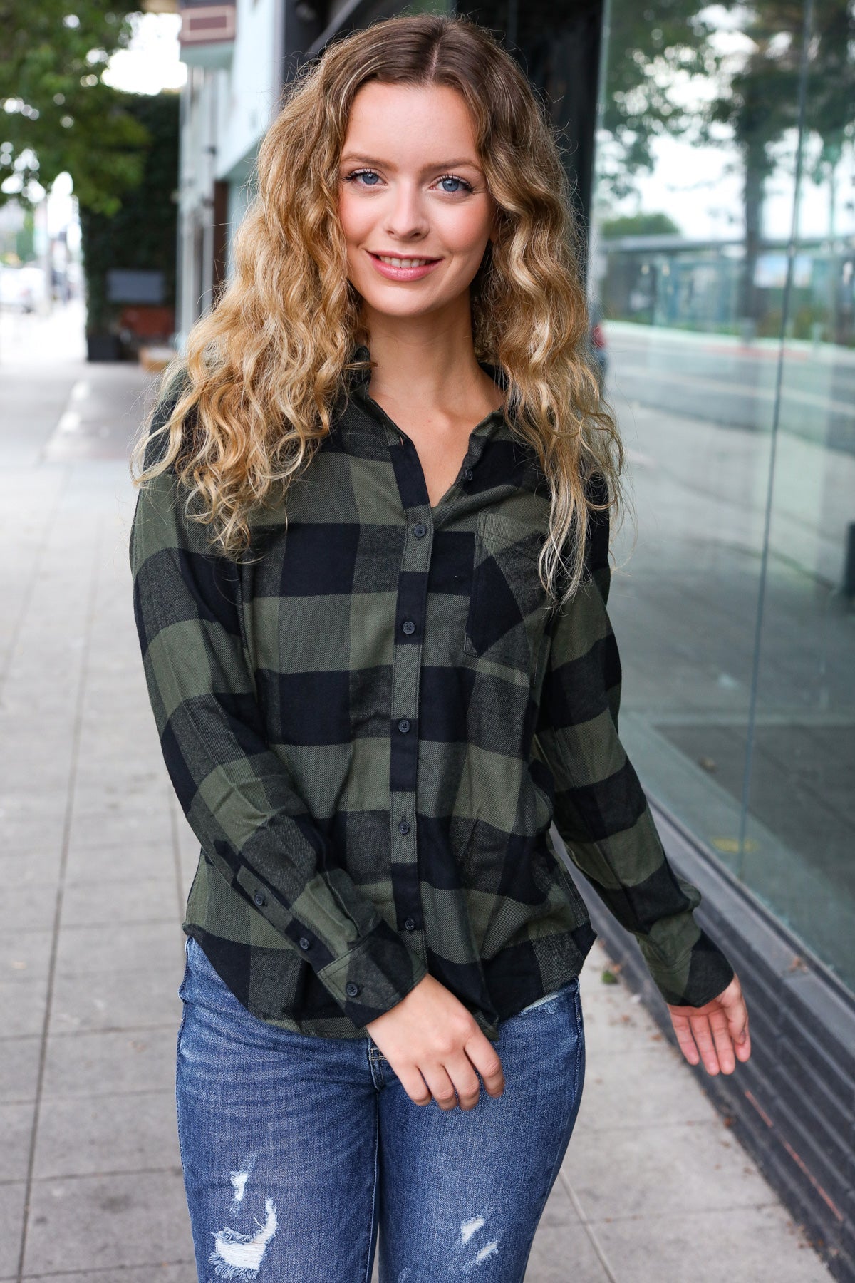 Casual Chic Army Green Plaid Button Down Long Sleeve Top